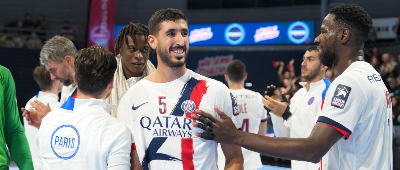 Paris maîtrise son derby et enchaîne une 13e victoire